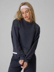 4F Bluza dresowa regular bez kaptura damska - granatowa S. Niebieskie bluzy damskie 4F, s, bez wzorów, z dresówki, bez kaptura. Za 149.99 zł.