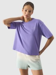 4F T-shirt oversize z nadrukiem damski - fioletowy XS. Fioletowe t-shirty damskie 4F, xs, bez wzorów, z bawełny, bez kołnierzyka. W wyprzedaży za 39.99 zł.