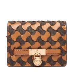 Portfel MICHAEL Michael Kors. Brązowe portfele damskie MICHAEL Michael Kors, bez wzorów. Za 549.99 zł.