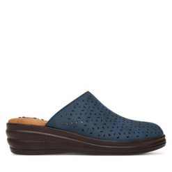 Klapki Go Soft. Niebieskie klapki damskie GO SOFT, bez wzorów, bez obcasa, bez zapięcia. Za 119.99 zł.