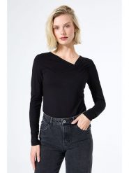 Garcia Koszulka w kolorze czarnym rozmiar: M. Czarne bluzki damskie Garcia, m, bez wzorów, bez kołnierzyka, bez ramiączek. Za 104.99 zł.