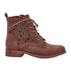 Zamszowe Sznurowane Botki Z Ażurowym Wzorem S.Barski HY51-136 Brązowe. Brązowe botki damskie na jesień, z zamszu, eleganckie, bez obcasa, na płaskiej podeszwie, bez zapięcia. Za 240.83 zł.