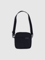 4F Saszetka crossbody uniseks - czarna Uniwersalny. Czarne nerki i saszetki damskie 4F, bez wzorów, z syntetyku. W wyprzedaży za 49.99 zł.