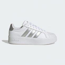 Buty Streettalk Bold. Białe obuwie sportowe treningowe Adidas, z syntetyku. Za 299.00 zł.