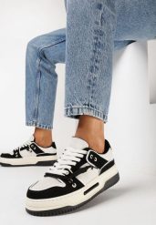 Czarne Sneakersy na Platformie z Ozdobnym Sznurowaniem Awidea. Czarne obuwie sportowe casual damskie Born2be, z jeansu, bez zapięcia. Za 89.99 zł.
