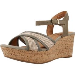 Sandały CLARKS 26171441C Zielony. Zielone sandały damskie Clarks, bez wzorów, ze skóry, bez obcasa, bez zapięcia. Za 234.99 zł.