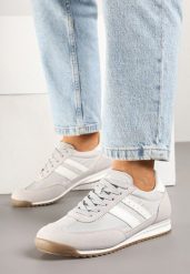Szare Sneakersy z Ozdobnymi Paskami na Nieregularnej Podeszwie Kolarina. Szare obuwie sportowe damskie Born2be, z jeansu, bez zapięcia. Za 99.99 zł.
