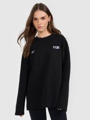 4F Bluza dresowa nierozpinana bez kaptura damska - czarna XL. Czarne bluzy damskie 4F, xl, bez wzorów, z dresówki, bez kaptura. W wyprzedaży za 69.99 zł.