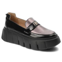 Czarne Półbuty Armodo Eleganckie Wsuwane Obuwie Damskie. Czarne półbuty damskie Armodo, bez wzorów, ze skóry, bez obcasa, bez zapięcia. Za 319.00 zł.