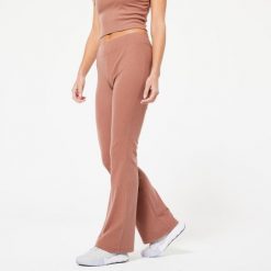 Legginsy fitness damskie prążkowane bootcut. Brązowe legginsy damskie DOMYOS, xl, bez wzorów, z elastanu. Za 89.99 zł.