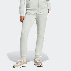Spodnie dresowe damskie ADIDAS Gym & Pilates. Czarne spodnie dresowe damskie Adidas, s, bez wzorów, z bawełny. Za 179.99 zł.
