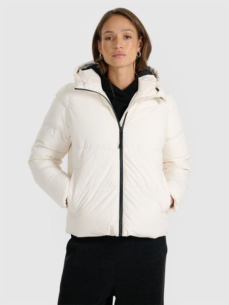 4F Kurtka puchowa z wypełnieniem syntetycznym damska - biała S. Białe kurtki damskie 4F, na zimę, s, bez wzorów, z puchu, bez kaptura. Za 399.99 zł.