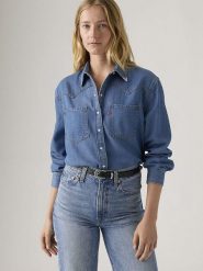 Levi's Koszula dżinsowa w kolorze niebieskim rozmiar: M. Niebieskie koszule damskie Levi's, m, bez wzorów, z bawełny, bez kołnierzyka, bez ramiączek. Za 149.45 zł.