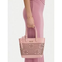 Torebka Nine West. Czerwone torebki klasyczne damskie Nine West, bez dodatków. Za 249.99 zł.