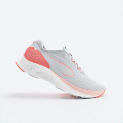 Buty do biegania damskie Kiprun KS500 2. Czerwone obuwie sportowe damskie KIPRUN, bez zapięcia, do biegania. Za 299.99 zł.
