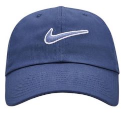 Czapka Z Daszkiem Z Logo Klubu. Niebieskie czapki z daszkiem damskie Nike, bez wzorów. Za 150.99 zł.