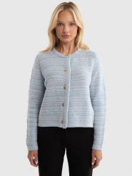 Sweter damski z ozdobnymi guzikami blękitny Marinara 400. Niebieskie swetry klasyczne damskie Big Star, na jesień, l, z dzianiny, bez kołnierzyka. W wyprzedaży za 199.99 zł.