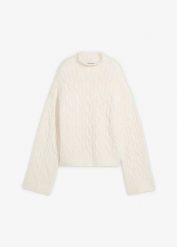 Sweter z warkoczowym splotem. Fioletowe swetry klasyczne damskie bonprix, ze splotem, bez kołnierzyka. Za 129.99 zł.