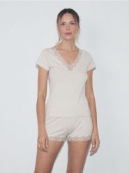 Dwuczęściowa piżama z wiskozą - kremowy. Białe piżamy damskie Reserved, bez wzorów, z dzianiny, bez ramiączek. Za 129.99 zł.
