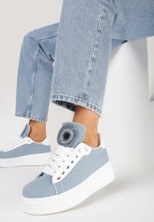 Niebieskie Sneakersy z Szerokim Językiem Ozdobionym Naszywką z Cyrkoniami Cirenla. Niebieskie obuwie sportowe damskie Born2be, bez zapięcia. Za 74.99 zł.