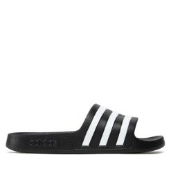 Klapki adidas. Czarne klapki damskie Adidas, bez wzorów, bez obcasa, bez zapięcia. Za 79.99 zł.
