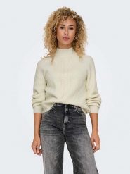 ONLY Sweter w kolorze kremowym rozmiar: M. Brązowe swetry klasyczne damskie Only, m, ze splotem, bez kołnierzyka. Za 109.78 zł.