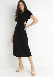 Czarna Sukienka Bawełniana Chipih. Czarne sukienki damskie Born2be, bez wzorów, z bawełny, eleganckie, bez ramiączek. Za 139.99 zł.
