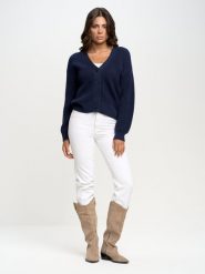 Sweter kardigan damski o strukturalnym splocie granatowy Sabira 403. Niebieskie kardigany damskie Big Star, l, bez wzorów, z jeansu. W wyprzedaży za 179.99 zł.