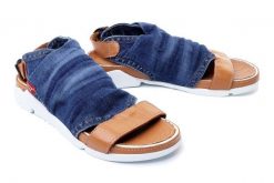 LANQIER 40C283 jeans, sandały damskie. Niebieskie sandały damskie Lanqier, bez wzorów, z gumy, bez obcasa, bez zapięcia. Za 94.95 zł.