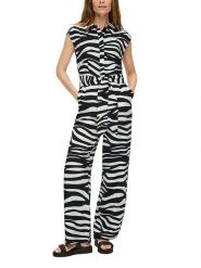 S.Oliver Kombinezon w kolorze czarnym rozmiar: 40. Czarne kombinezony damskie S.Oliver, s, bez wzorów, bez kołnierzyka, bez ramiączek. Za 91.77 zł.