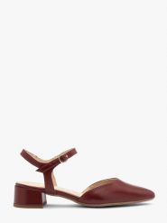 Bordowe czółenka damskie slingback bez pięty ELIZABETH. Czerwone czółenka damskie Ryłko, bez wzorów, z materiału, bez obcasa, na obcasie. W wyprzedaży za 299.99 zł.