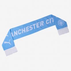 Szalik piłkarski Manchester City 24/25. Szaliki damskie Puma, bez wzorów. W wyprzedaży za 59.99 zł.