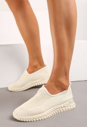 Beżowe Buty Sportowe Wsuwane z Elastyczną Cholewką Risacada. Brązowe obuwie sportowe casual damskie Born2be, z jeansu. Za 29.99 zł.