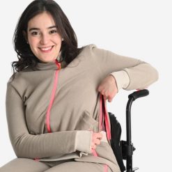 Bluza damska rozpinana Decathlon. Brązowe bluzy damskie Decathlon, l, bez wzorów, z bawełny, bez kaptura. Za 69.99 zł.