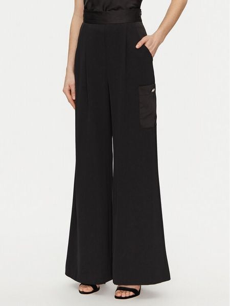 Rinascimento Spodnie materiałowe CFC0122612003 Czarny Regular Fit. Czarne spodnie materiałowe damskie Rinascimento, bez wzorów, z materiału. Za 229.99 zł.