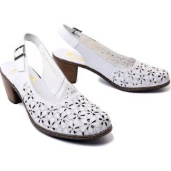 RIEKER 40981-80 white, czółenka damskie. Białe czółenka damskie Rieker, bez wzorów, bez obcasa, na obcasie. Za 255.92 zł.