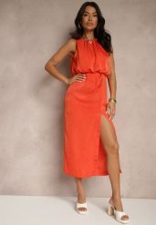 Pomarańczowa Elegancka Sukienka z Marszczeniem Rinastia. Brązowe sukienki damskie Renee, bez wzorów, eleganckie, bez ramiączek. W wyprzedaży za 119.99 zł.