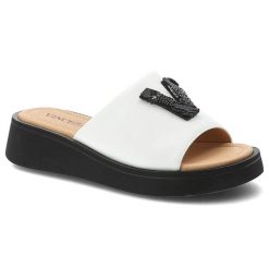 Klapki damskie Vinceza, cholewka ze skóry naturalnej wsuwany fason szeroki pasek, białe, 66950. Białe klapki damskie VINCEZA, z aplikacjami, ze skóry, bez obcasa, na koturnie, bez zapięcia. Za 169.00 zł.