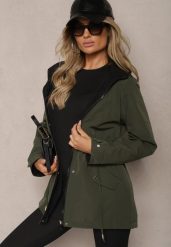 Ciemnozielona Dwustronna Kurtka w Stylu Parki Wykończona przy Rękawach Guzikami Mivatra. Zielone kurtki damskie Renee, l, bez wzorów, z jeansu, bez kaptura. Za 129.99 zł.