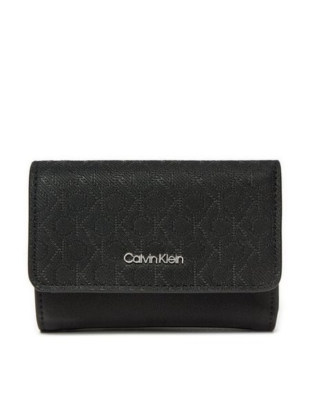 Calvin Klein Portfel Ck Must Small Trifold_Mono K60K612829 Czarny. Czarne portfele damskie Calvin Klein, bez wzorów, ze skóry. Za 219.99 zł.