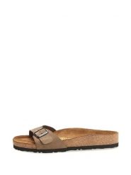 Comfortfusse Skórzane klapki w kolorze jasnobrązowym rozmiar: 42. Brązowe klapki damskie Comfortfüße, bez wzorów, z otwartym noskiem, bez obcasa, bez zapięcia. Za 165.99 zł.