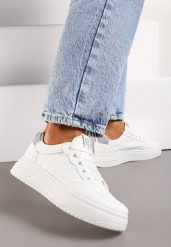 Biało-Szare Casualowe Sneakersy na Platformie z Perforacją i Zdobieniem z Boku Iinesta. Białe obuwie sportowe damskie Renee, z materiału, bez zapięcia. Za 79.99 zł.