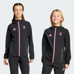 Kurtka Juventus Tiro 25 Competition Vis Tech Travel. Czarne kurtki damskie Adidas, bez wzorów, z dresówki, bez kaptura. Za 349.00 zł.