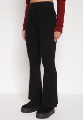 Czarne Spodnie Dzwony z Dzianiny z Wiskozą Zetiva. Czarne spodnie materiałowe damskie Born2be, bez wzorów, z dzianiny. Za 129.99 zł.