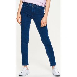 Denimowe jegginsy - Niebieski. Niebieskie jeansy damskie Cropp. Za 59.99 zł.