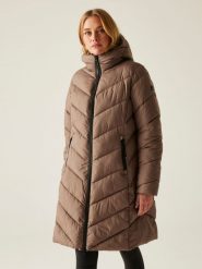 Regatta Płaszcz pikowany "Anita" w kolorze szarobrązowym rozmiar: 40. Brązowe płaszcze damskie Regatta, bez wzorów, bez kaptura. Za 295.99 zł.