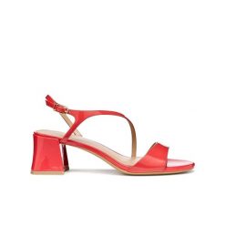 Damskie sandały na obcasie Geox New Eraklia 50 T01. Brązowe sandały damskie Converse, bez wzorów, z lakierowanej skóry, bez obcasa, na obcasie, bez zapięcia. Za 336.50 zł.