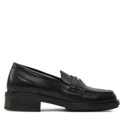 Lordsy Tommy Hilfiger. Czarne półbuty damskie Tommy Hilfiger, bez wzorów, bez obcasa, bez zapięcia. Za 379.99 zł.