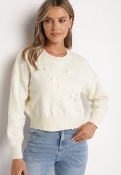 Jasnobeżowy Sweter z Wiskozy Ozdobione Tłoczeniem Harini. Brązowe swetry klasyczne damskie Born2be, z jeansu, bez kołnierzyka. Za 149.99 zł.