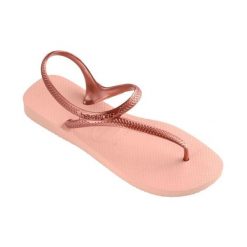 Klapki Havaianas Model Flash Urban Kolor Rose. Czerwone klapki damskie Havaianas, bez wzorów, z gumy, bez obcasa, bez zapięcia. Za 83.99 zł.
